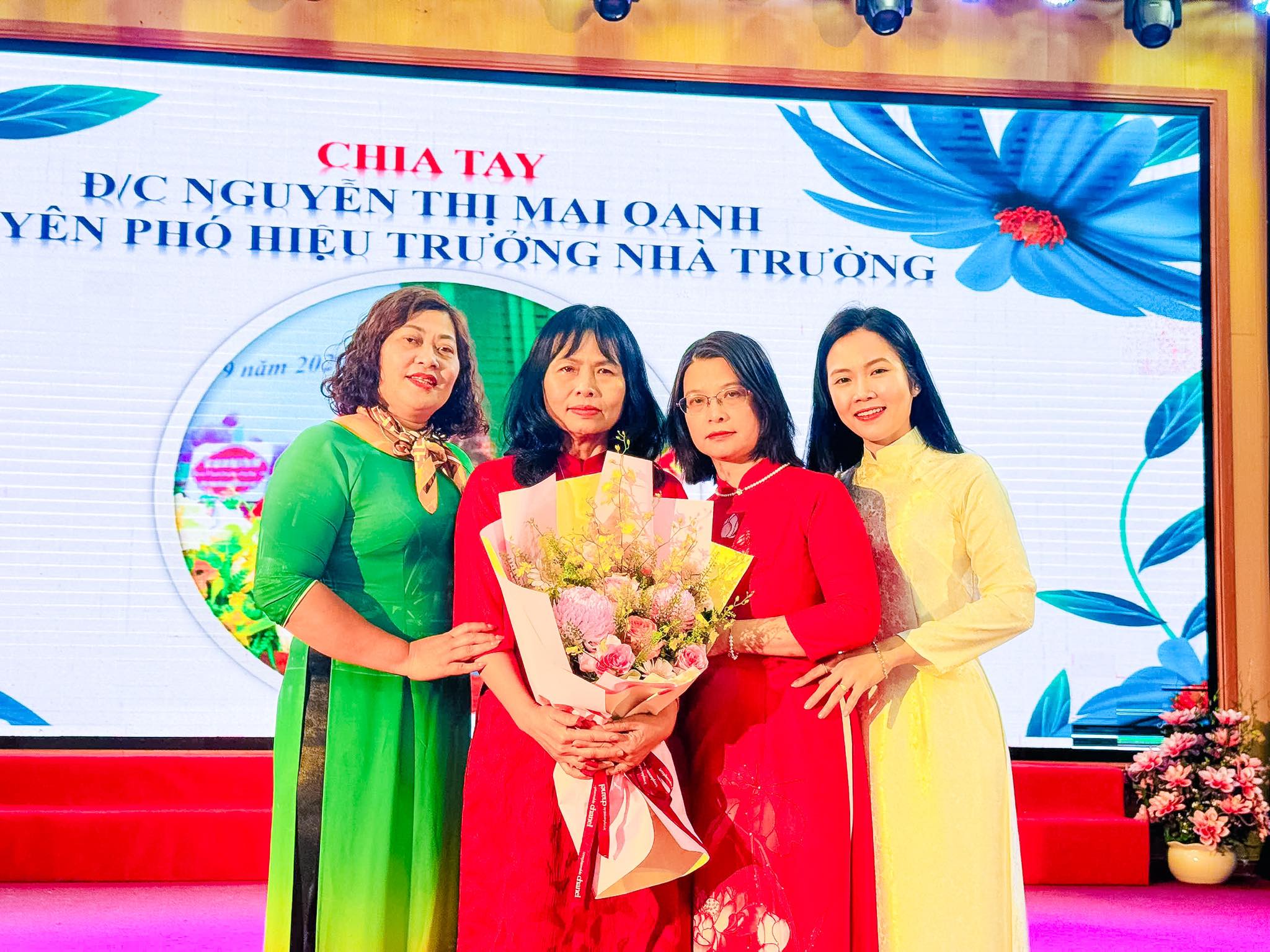 TOẠ ĐÀM NGÀY NHÀ GIÁO VIỆT NAM 20/11 – TRƯỜNG TIỂU HỌC HƯNG BÌNH