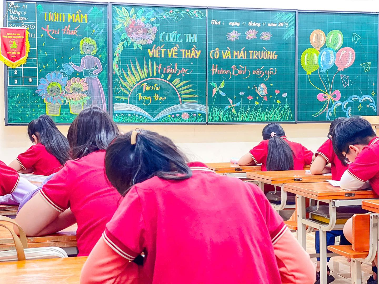 HỘI THI “VIẾT VỀ THẦY CÔ VÀ MÁI TRƯỜNG HƯNG BÌNH MẾN THƯƠNG”