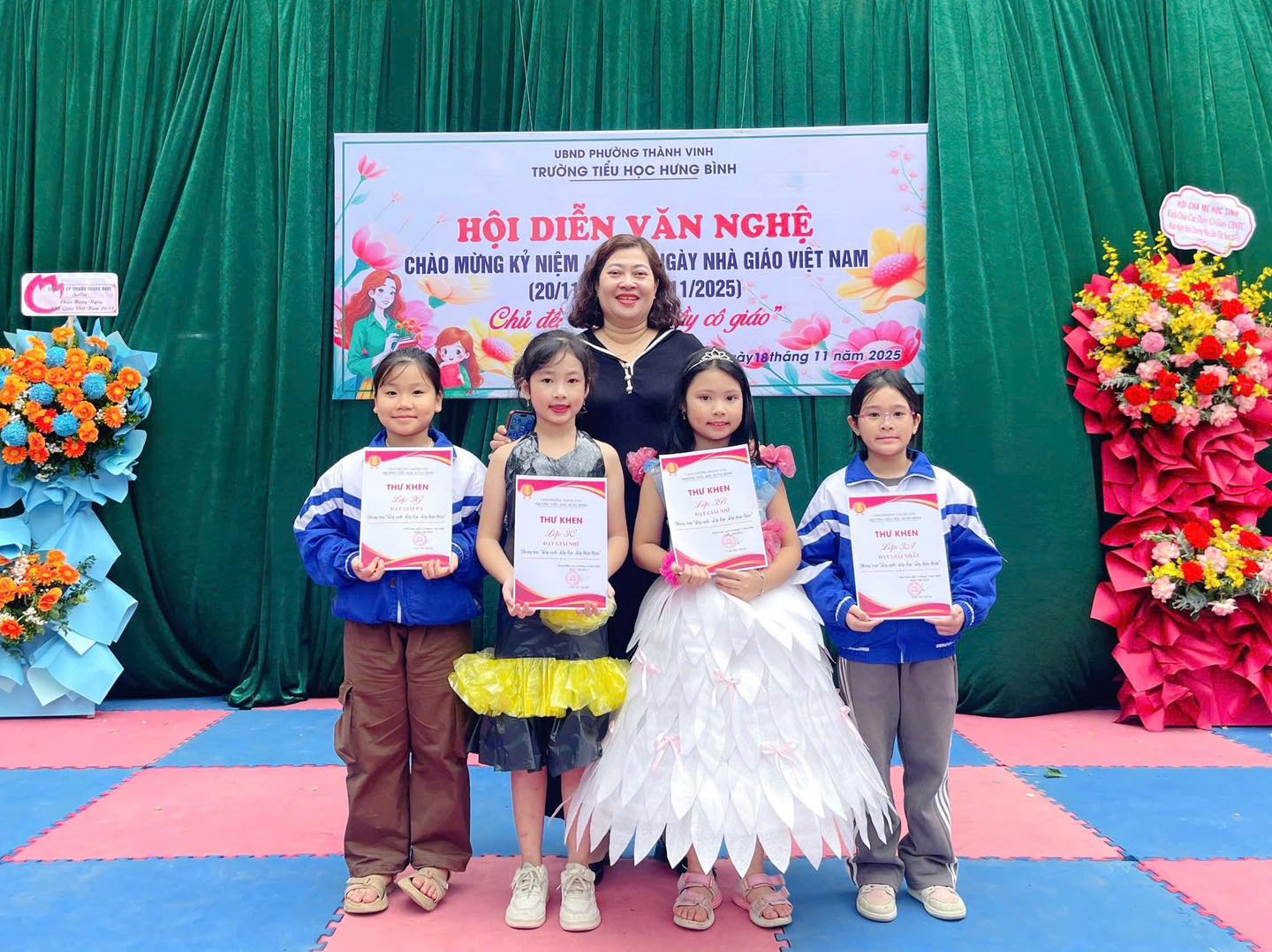 HỘI THI “VIẾT VỀ THẦY CÔ VÀ MÁI TRƯỜNG HƯNG BÌNH MẾN THƯƠNG”