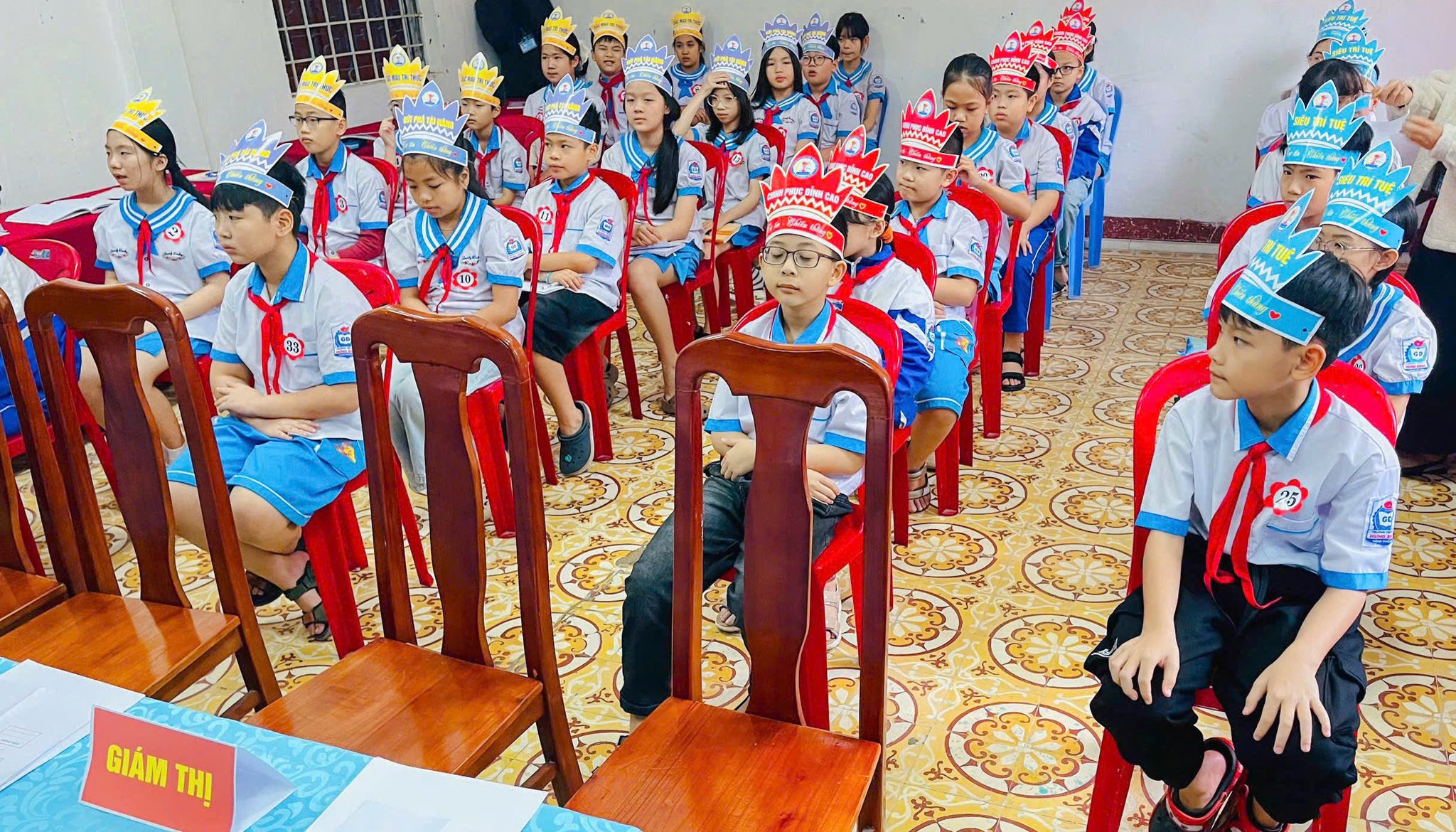 VĂN BAY BỔNG - TOÁN VỮNG VÀNG - TUỔI THƠ TOẢ SÁNG