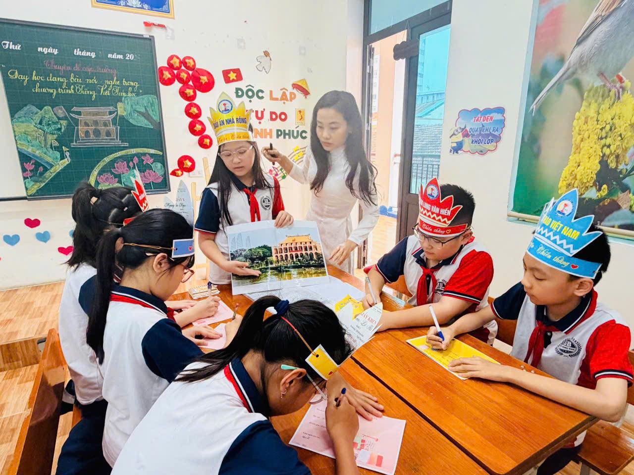 CHUYÊN ĐỀ CẤP TRƯỜNG Môn Tiếng Việt – Tiết Trao đổi: “Theo dòng lịch sử”