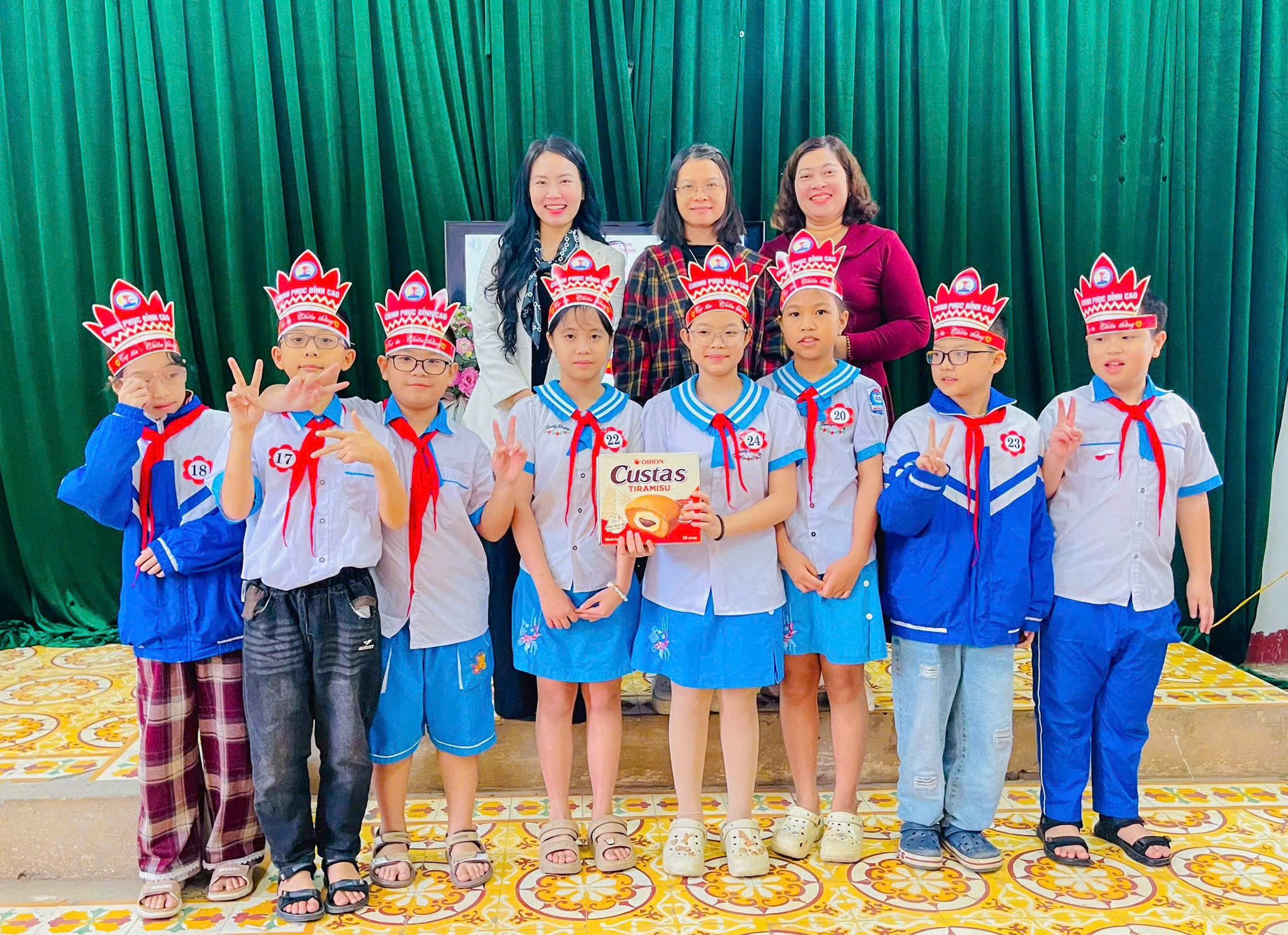 VĂN BAY BỔNG - TOÁN VỮNG VÀNG - TUỔI THƠ TOẢ SÁNG